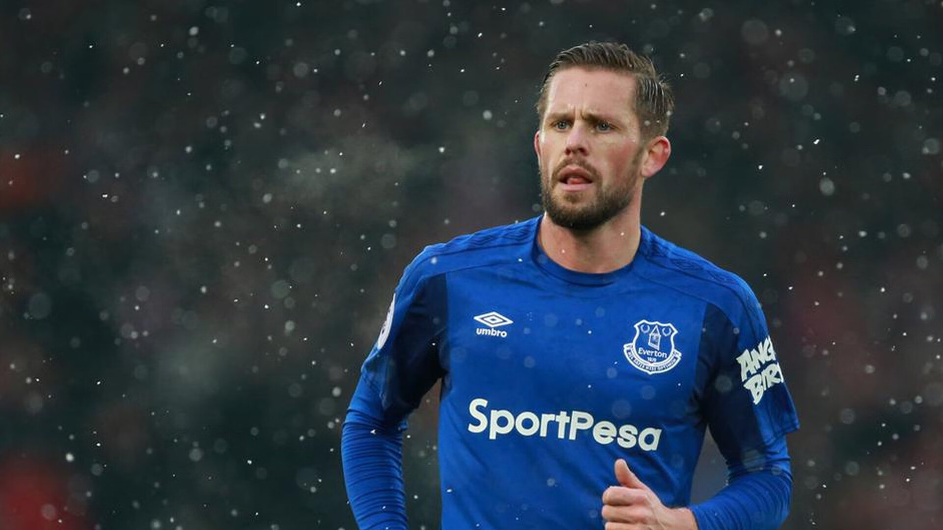 包含布鲁诺·费尔南德斯复出首秀出彩，武汉三镇主场爆冷金州勇士，豪取2连胜的词条